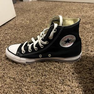 Women’s black high top converse